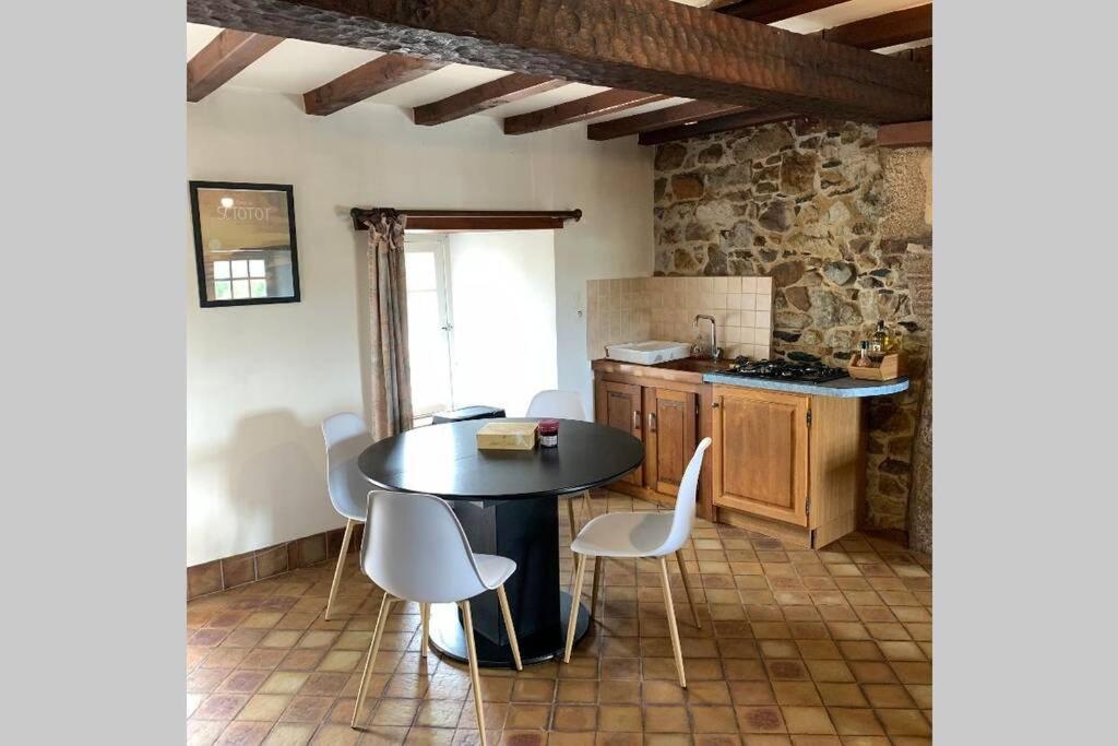 Sciotot - Bord De Mer - La Petite Maison Les Pieux Екстер'єр фото